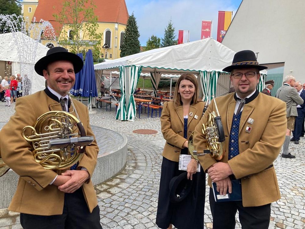 Musikkapelle Tumeltsham Fahrzeugweihung FF Tumeltsham